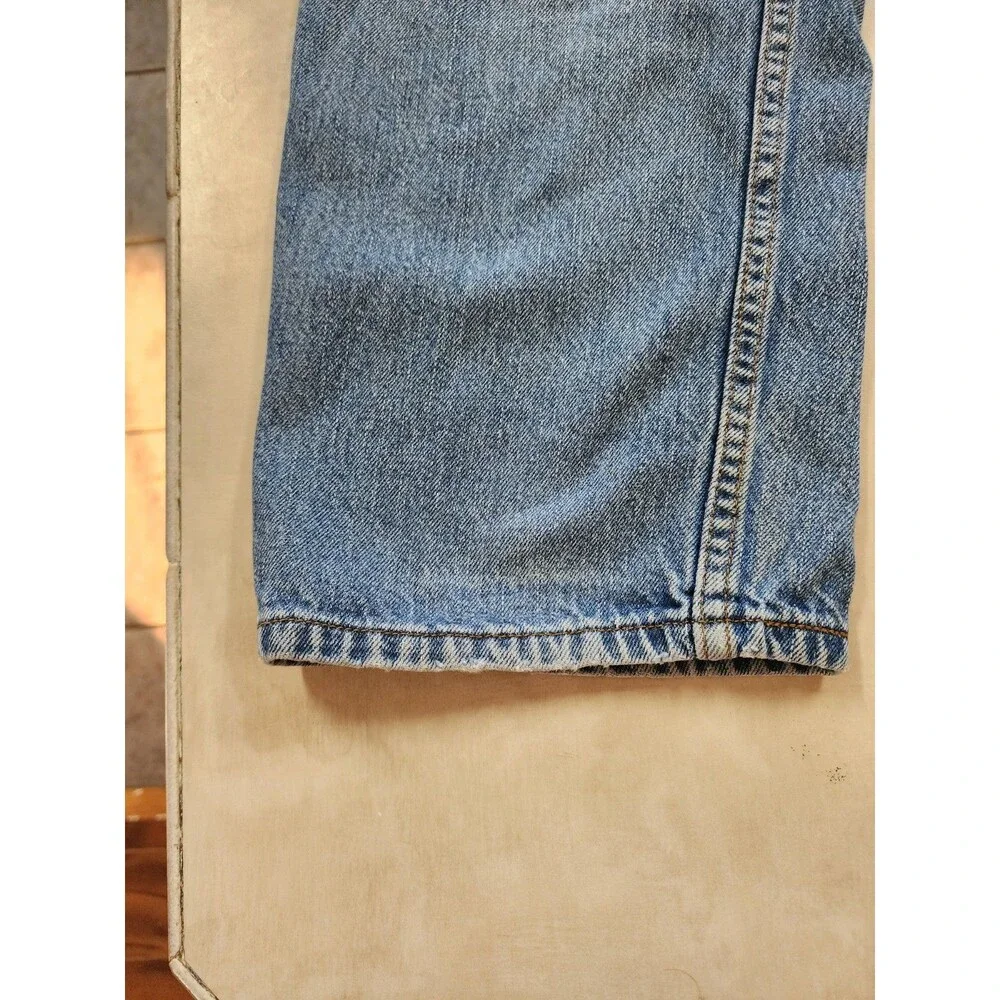 Levis levi 550